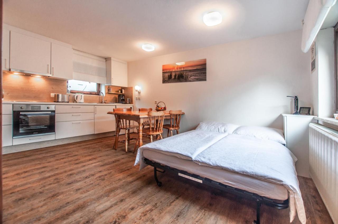 Apartment Jcop Любляна Екстериор снимка